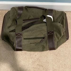 NWT Tommy Bahama tote
